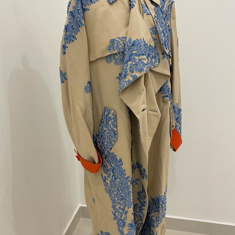 Fendi Fil Coupe Embroidered coat trench sz 48